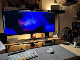 Desk picture 1
